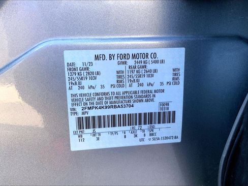 Used 2024 Ford Edge Titanium AWD/4WD image 34