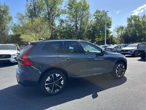 Used 2026 Volvo XC60 B5 Plus w/ Protection Package Premier image 18