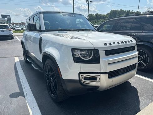 Used 2020 Land Rover Defender 110 AWD/4WD image 3