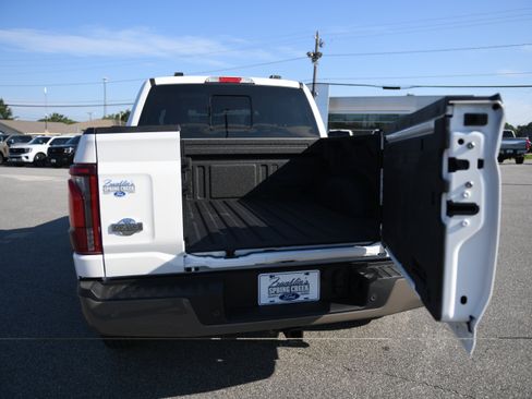 New 2026 Ford F150 King Ranch w/ Equipment Group 601A High AWD/4WD image 9