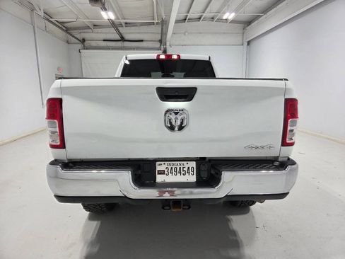 Used 2022 RAM 2500 Tradesman w/ Chrome Appearance Group AWD/4WD image 6