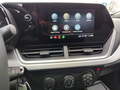 New 2026 Chevrolet Trax LS w/ LS Convenience Package image 14