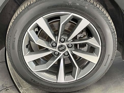 Used 2023 Audi Q5 2.0T Premium Plus w/ Premium Plus Package image 13