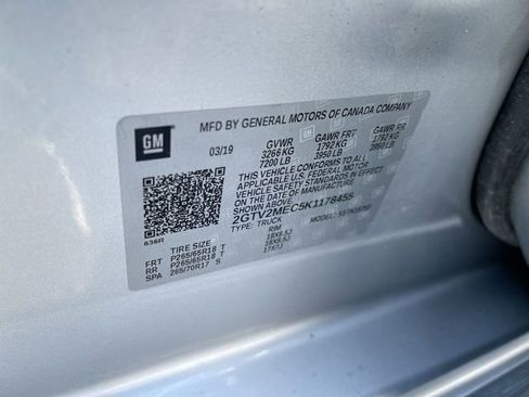 Used 2019 GMC Sierra 1500 SLE w/ SLE Value Package image 31