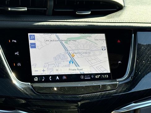 Used 2025 Cadillac XT6 Premium Luxury w/ Technology Package AWD/4WD image 11