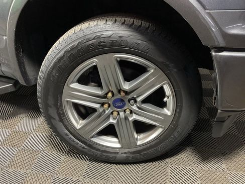 Used 2018 Ford F150 XLT w/ Equipment Group 302A Luxury image 36