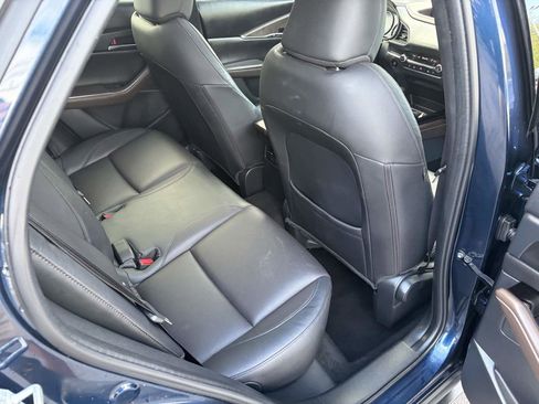 Used 2021 MAZDA CX-30 AWD 2.5 S w/ Premium Package image 23