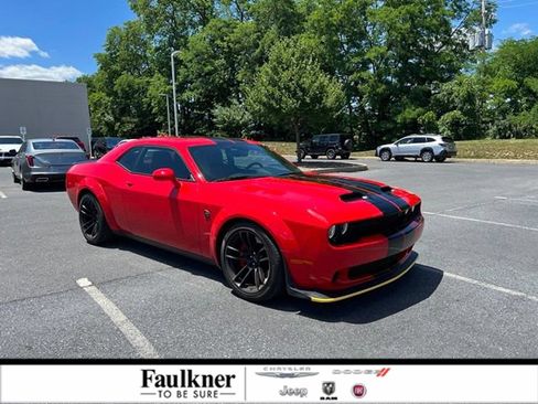 Used 2022 Dodge Challenger SRT Hellcat RWD image 1