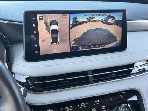 Certified 2026 INFINITI QX60 Luxe w/ Family Package FWD image 29