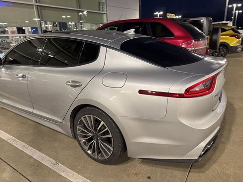 Used 2018 Kia Stinger Premium w/ Paint Protection Package image 10