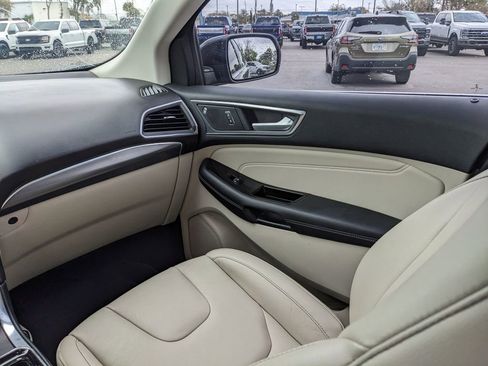 Used 2019 Ford Edge Titanium w/ Cargo Accessory Package image 21
