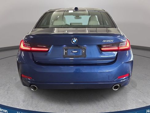 Used 2023 BMW 330i Sedan w/ Premium Package RWD image 7