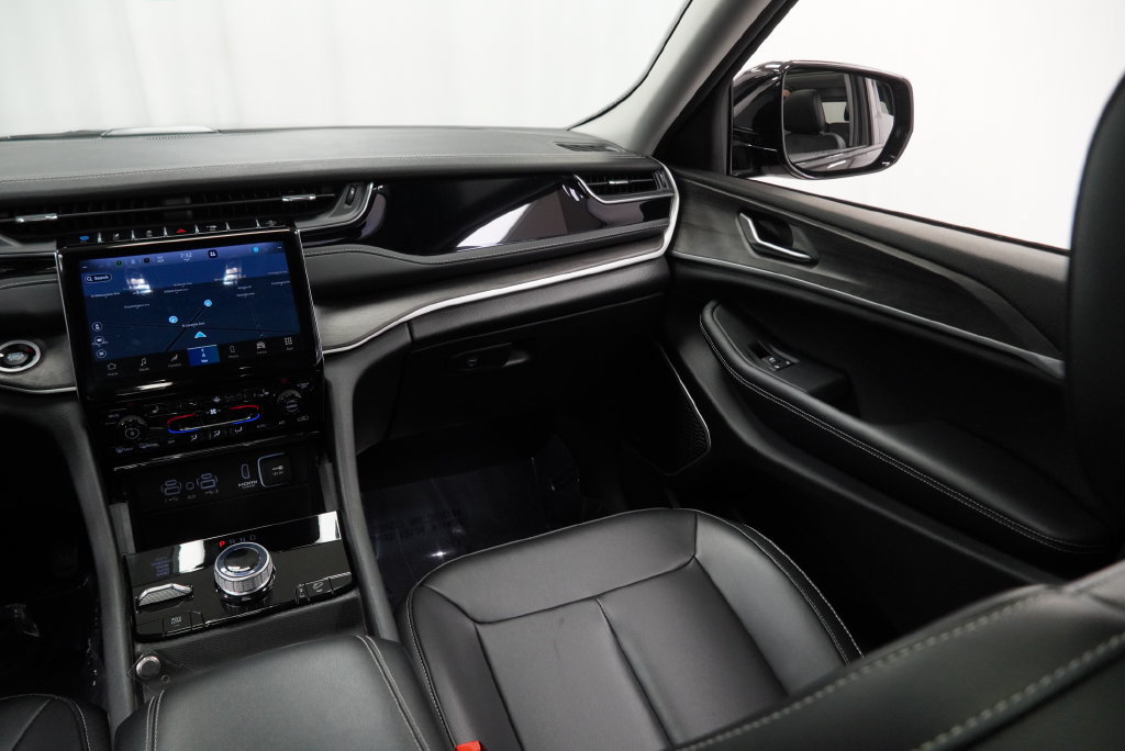 Certified 2023 Jeep Grand Cherokee 4WD 4xe image 26