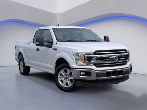Used 2019 Ford F150 XLT w/ Equipment Group 301A Mid image 2