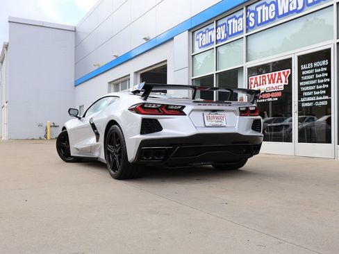 New 2026 Chevrolet Corvette Stingray Coupe w/ Battery Protection Package RWD image 30