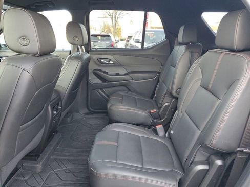 Used 2023 Chevrolet Traverse RS w/ LPO, Floor Liner Package image 29