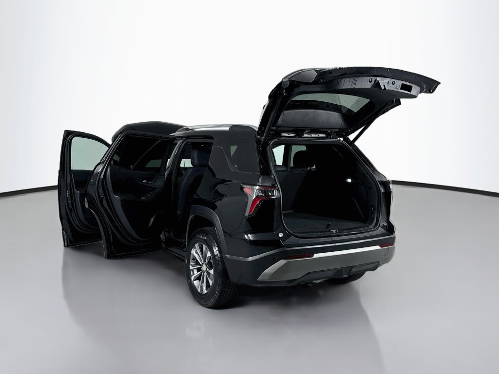 Used 2025 Chevrolet Equinox LT w/ Convenience Package II FWD image 22