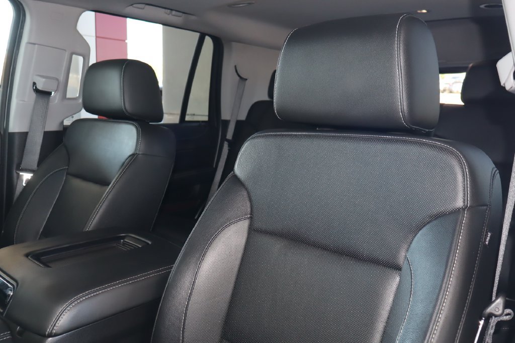 Used 2018 GMC Yukon SLT w/ Open Road Package AWD/4WD image 17