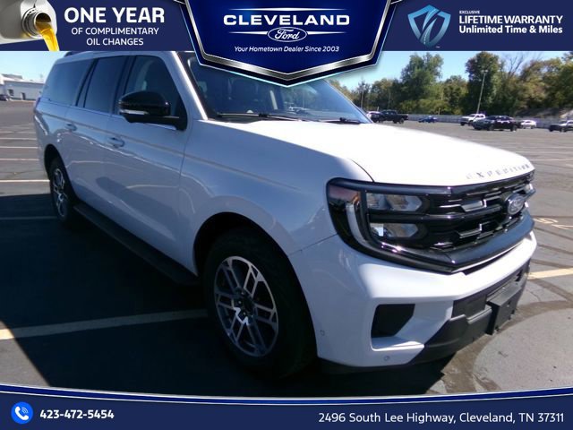 Used 2025 Ford Expedition Max Active AWD/4WD image 1