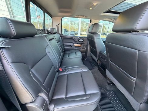 Used 2018 Chevrolet Silverado 1500 LTZ w/ Sport Package image 12