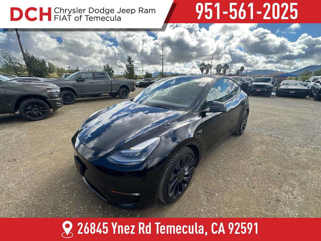Used 2022 Tesla Model Y Performance AWD/4WD image 1