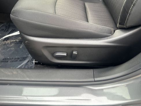 Used 2025 Nissan Altima 2.5 SV image 24