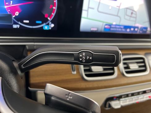 Used 2024 Mercedes-Benz GLE 350 4MATIC image 22