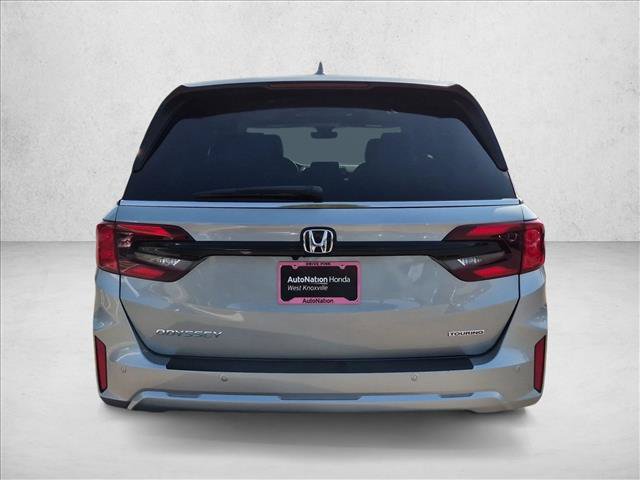 New 2027 Honda Odyssey Touring image 8