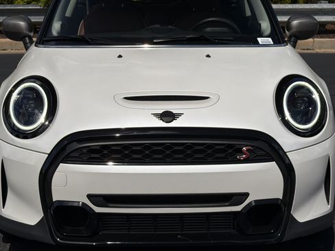 Used 2024 MINI Cooper S w/ Signature Upholstery Package FWD image 19