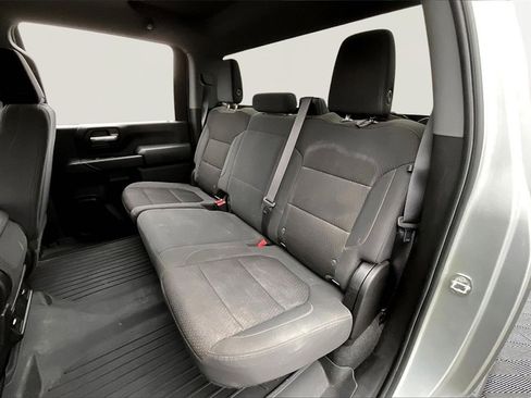 Used 2021 Chevrolet Silverado 2500 Custom w/ Custom Value Package image 23