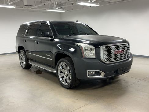 Used 2015 GMC Yukon Denali w/ Touring Package image 5
