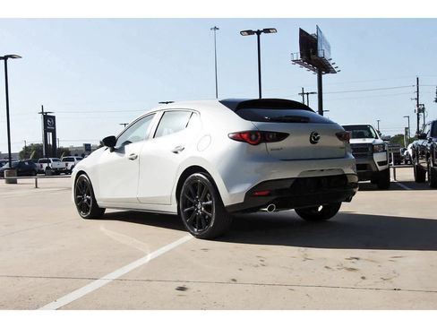 Used 2025 MAZDA MAZDA3 s Sport FWD image 2
