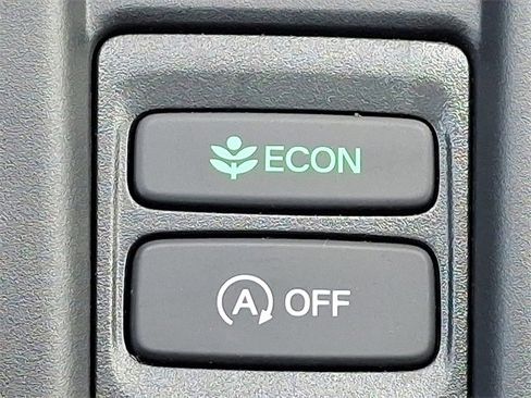 Certified 2025 Honda Accord SE image 22