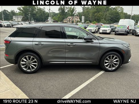 Certified 2023 Lincoln Nautilus Reserve w/ Equipment Group 201A AWD/4WD image 15