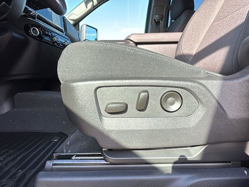 New 2026 GMC Sierra 2500 SLE w/ SLE Value Package; image 25