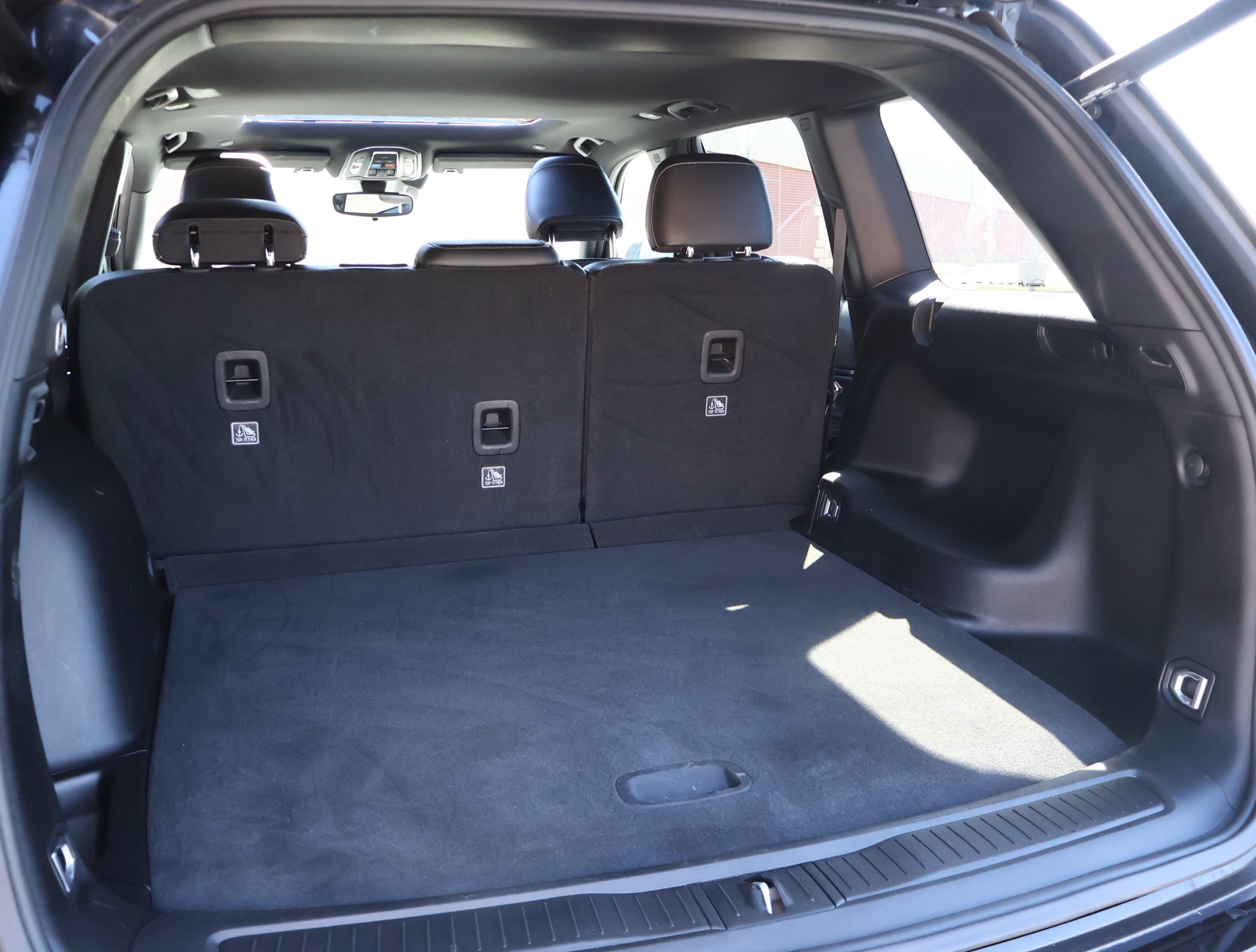 Used 2023 Jeep Grand Cherokee Altitude AWD/4WD image 25