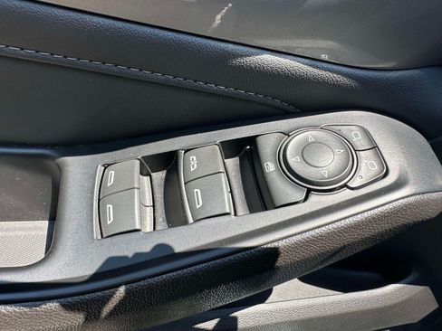 Used 2023 Chevrolet Traverse LT w/ LPO, Floor Liner Package AWD/4WD image 16