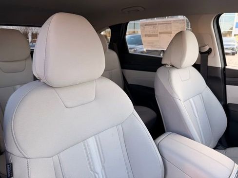 New 2026 Hyundai Tucson SEL FWD image 30
