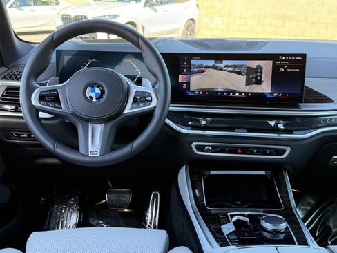 Used 2026 BMW X5 xDrive40i w/ M Sport Package image 31