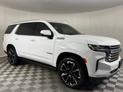 Used 2023 Chevrolet Tahoe High Country image 9