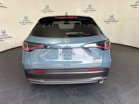 Used 2024 Honda HR-V Sport image 9