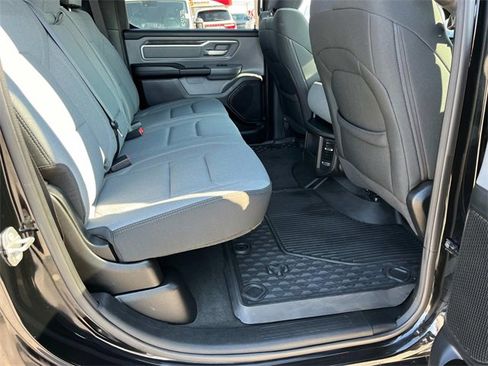 Used 2021 RAM 1500 Big Horn image 10
