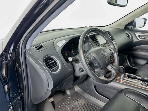 Used 2020 Nissan Pathfinder Platinum AWD/4WD image 9