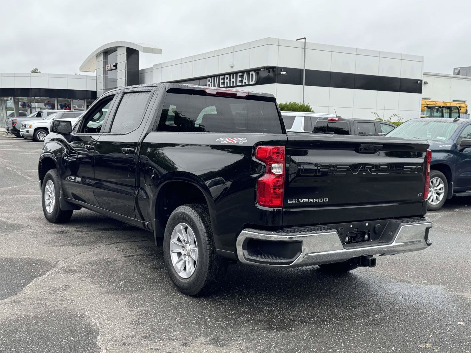 Used 2026 Chevrolet Silverado 1500 LT AWD/4WD image 6