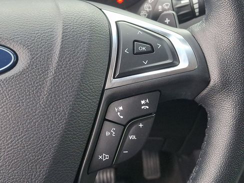 Used 2019 Ford Edge SEL w/ Equipment Group 201A image 22