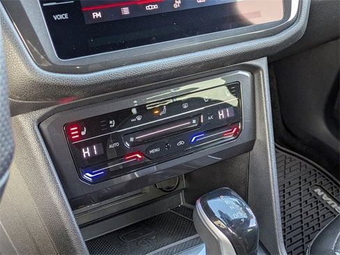 Used 2023 Volkswagen Tiguan SEL R-Line image 25