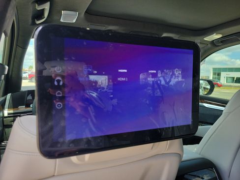 New 2026 Cadillac Escalade ESV Platinum Sport image 16