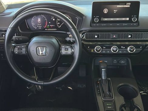 Certified 2024 Honda Civic EX image 17