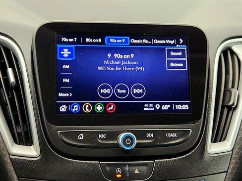 Used 2023 Chevrolet Malibu LT w/ Driver Confidence Package FWD image 18