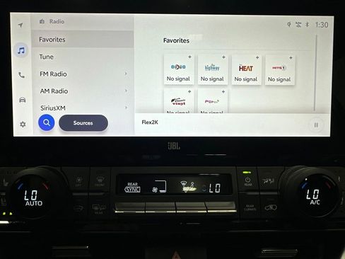 Used 2025 Toyota Grand Highlander AWD image 27
